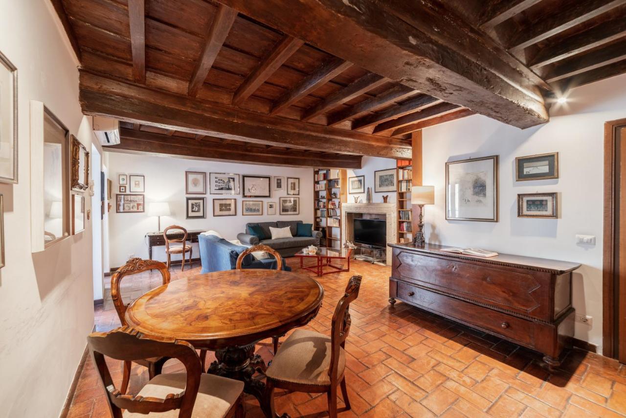 Domus Quiritum Charming, Appartamento D'Epoca A Campo De' Fiori Ρώμη Εξωτερικό φωτογραφία
