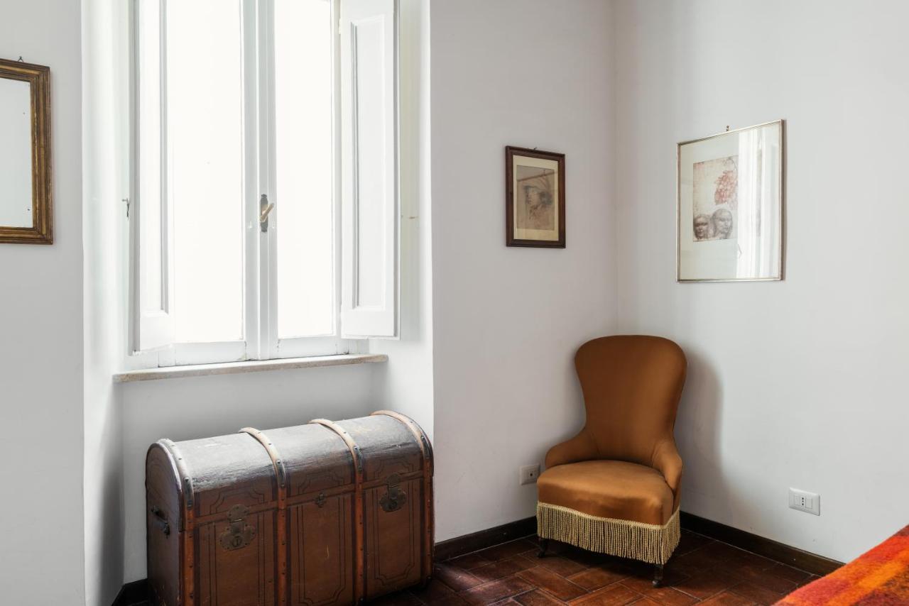 Domus Quiritum Charming, Appartamento D'Epoca A Campo De' Fiori Ρώμη Εξωτερικό φωτογραφία
